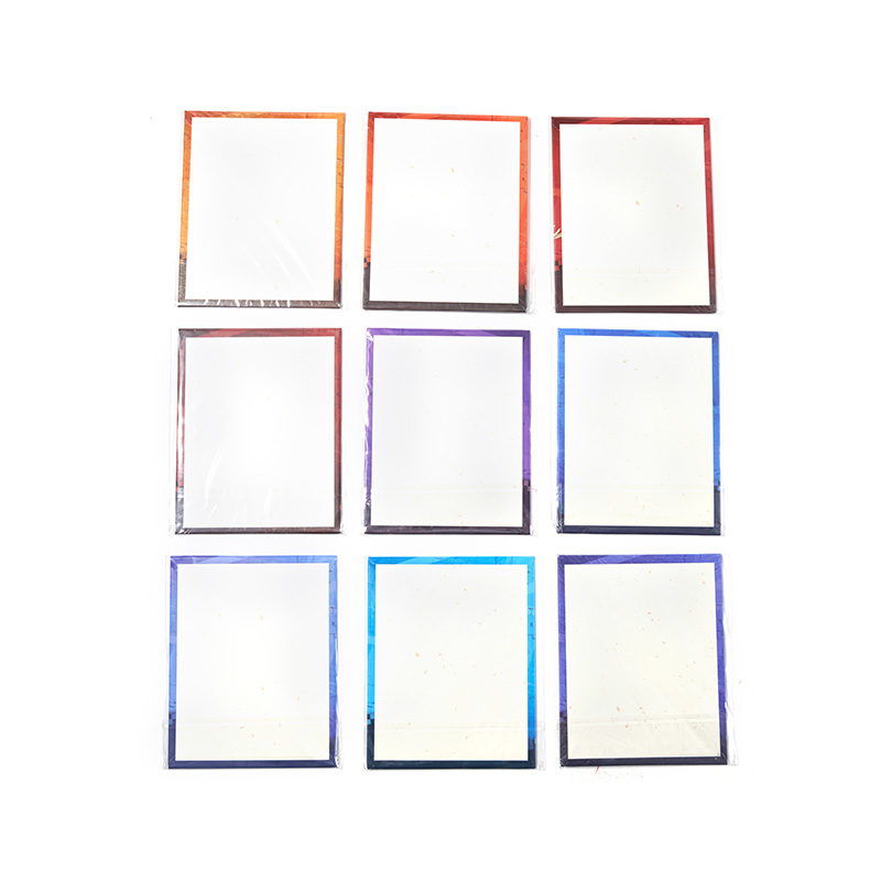 Juego competitivo de baraja de batalla con cartas coleccionables