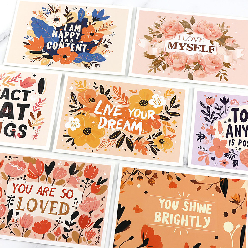 Colección de tarjetas de felicitación de dibujos animados florales.